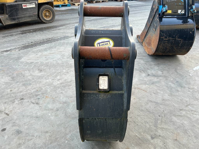 Miller 320D / 320 / 320E / 323 / 323D / 323E / M318D / M3 - Bucket for Construction machinery: picture 5 Miller 320D / 320 / 320E / 323 / 323D / 323E / M318D / M3 - Bucket for Construction machinery: picture 5