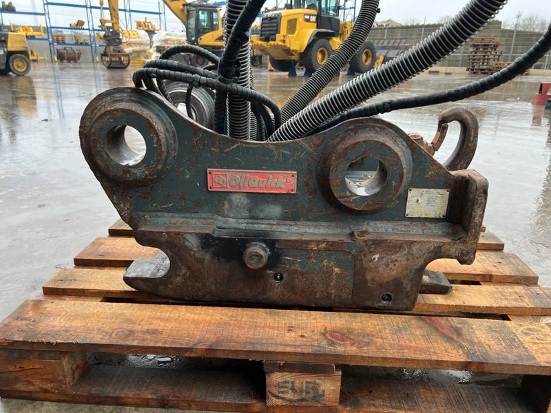 OilQuick OQ70/55 - 323D - Quick coupler for Construction machinery: picture 4 OilQuick OQ70/55 - 323D - Quick coupler for Construction machinery: picture 4