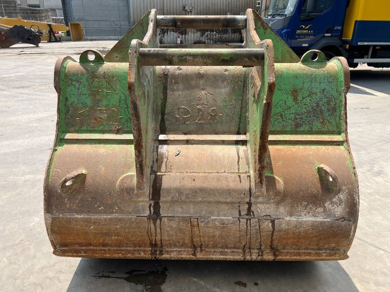 OilQuick OQ80 - Bucket for Construction machinery: picture 5 OilQuick OQ80 - Bucket for Construction machinery: picture 5