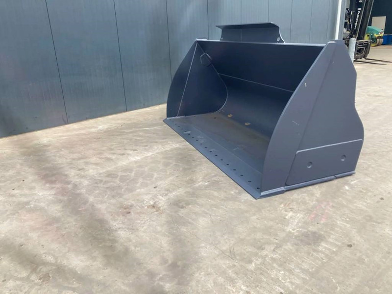 Volvo L120H - Bucket for Construction machinery: picture 5 Volvo L120H - Bucket for Construction machinery: picture 5