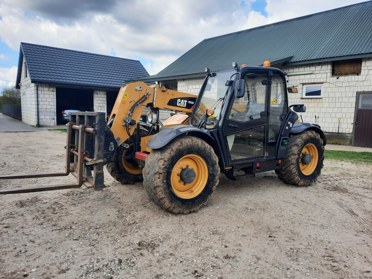 CATERPILLAR TH336 Agri - Wheel loader: picture 1 CATERPILLAR TH336 Agri - Wheel loader: picture 1