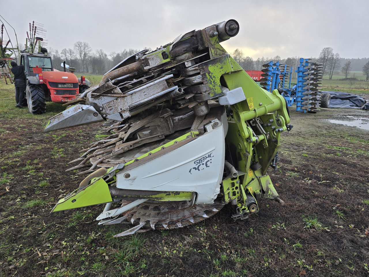 CLAAS ORBIS 992 / 900 PRO - Forage harvester attachment: picture 5 CLAAS ORBIS 992 / 900 PRO - Forage harvester attachment: picture 5