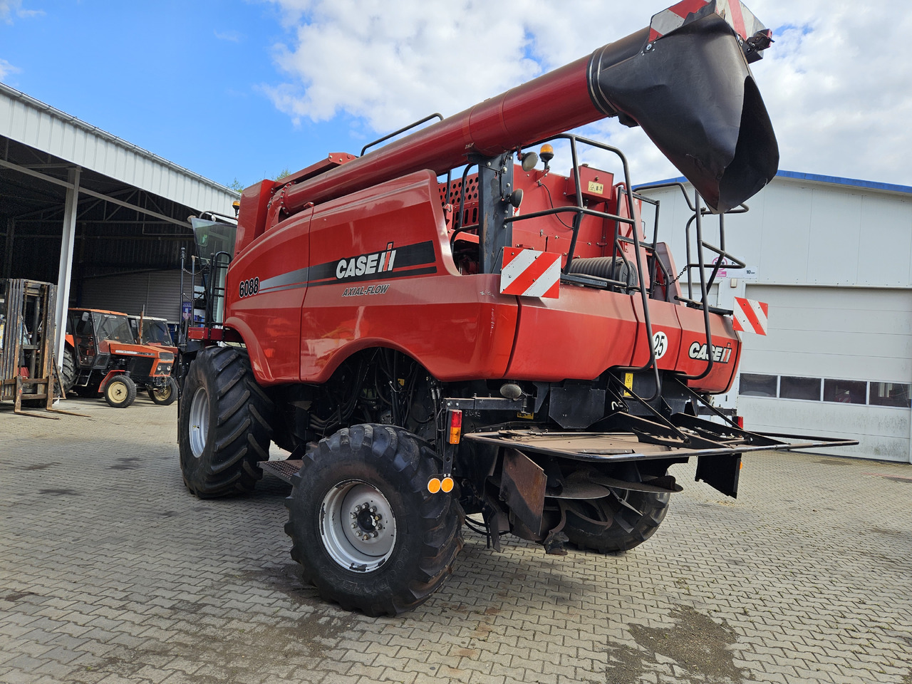 Case 6088 - Combine harvester: picture 4 Case 6088 - Combine harvester: picture 4