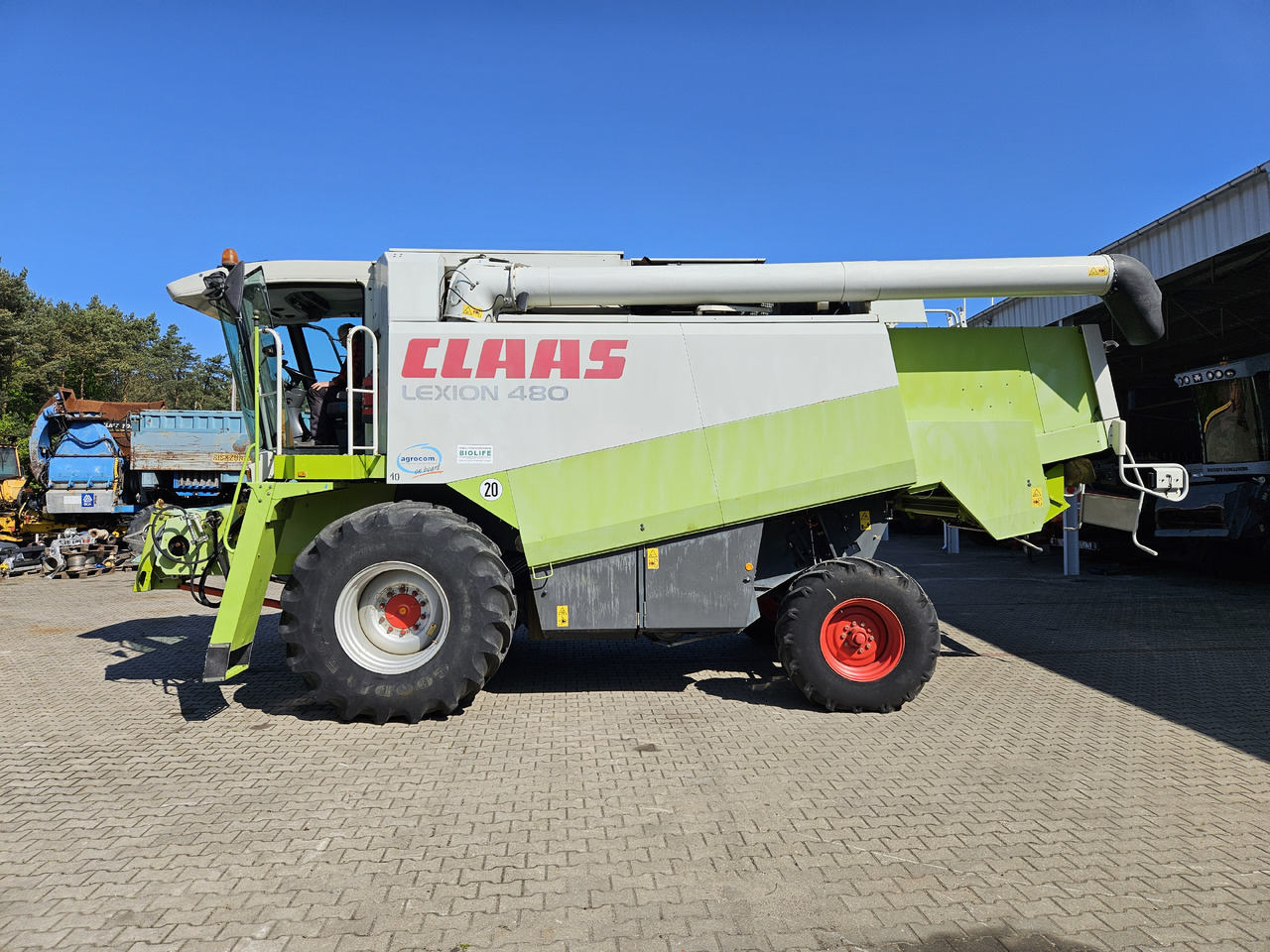 Claas Lexion 480 - Combine harvester: picture 2 Claas Lexion 480 - Combine harvester: picture 2