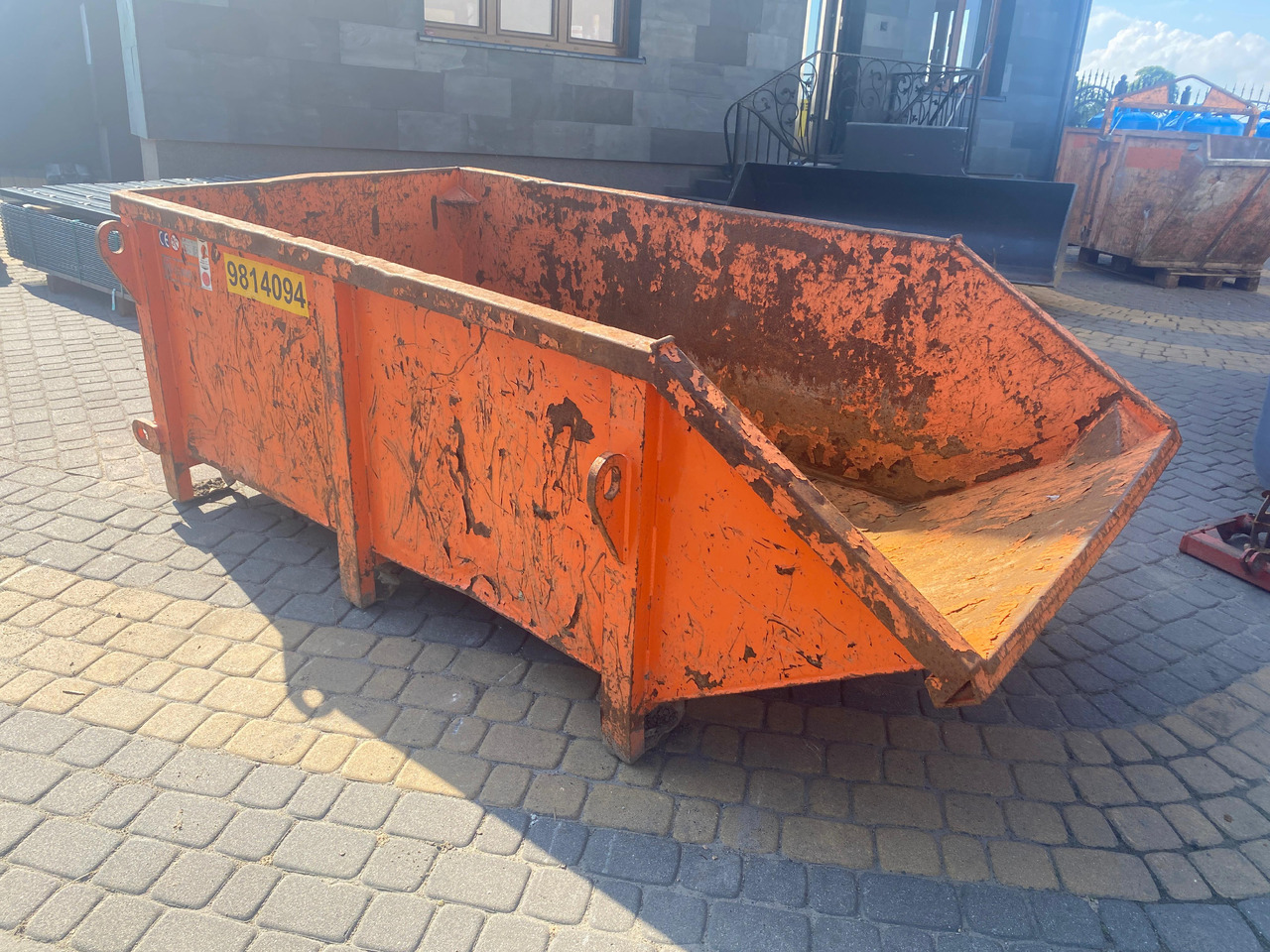 Eichinger Schuttmulde 1046.16, 2000l - Container handler: picture 1 Eichinger Schuttmulde 1046.16, 2000l - Container handler: picture 1