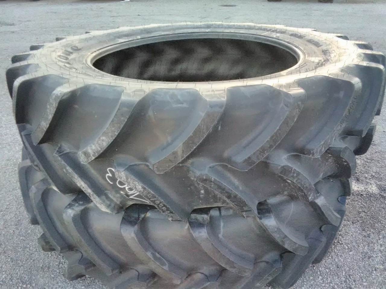 FIRESTONE 460/85 R42 (18.4 R42) - Wheel and tire package for Agricultural machinery: picture 1 FIRESTONE 460/85 R42 (18.4 R42) - Wheel and tire package for Agricultural machinery: picture 1