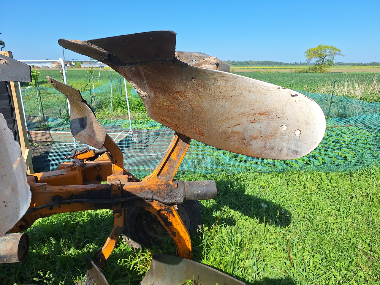 HUARD 465 - Plow: picture 5 HUARD 465 - Plow: picture 5