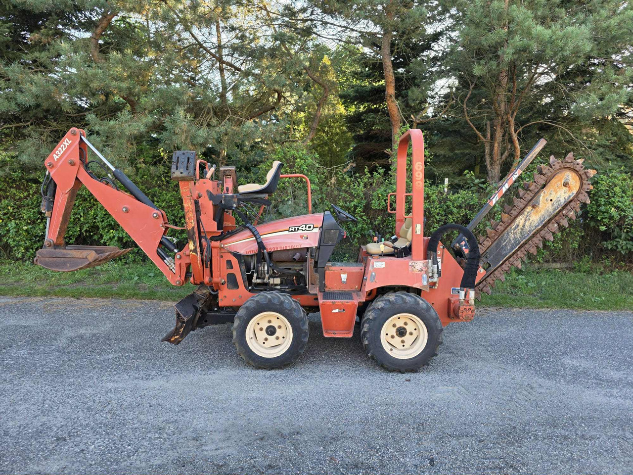 Knikmops Ditch Witch rt40 - Trencher: picture 2 Knikmops Ditch Witch rt40 - Trencher: picture 2