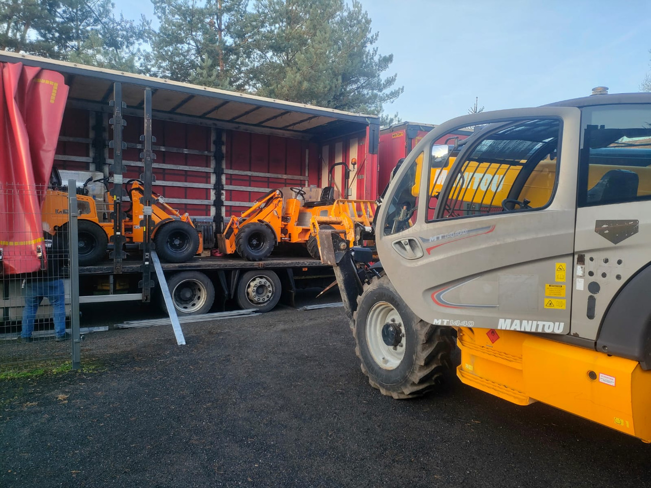 Knikmops KM130 - Compact loader: picture 5 Knikmops KM130 - Compact loader: picture 5