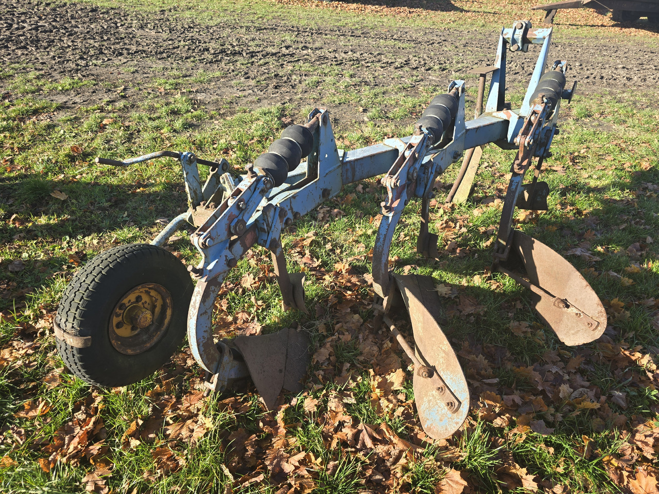 Overum 3 - Plow: picture 3 Overum 3 - Plow: picture 3