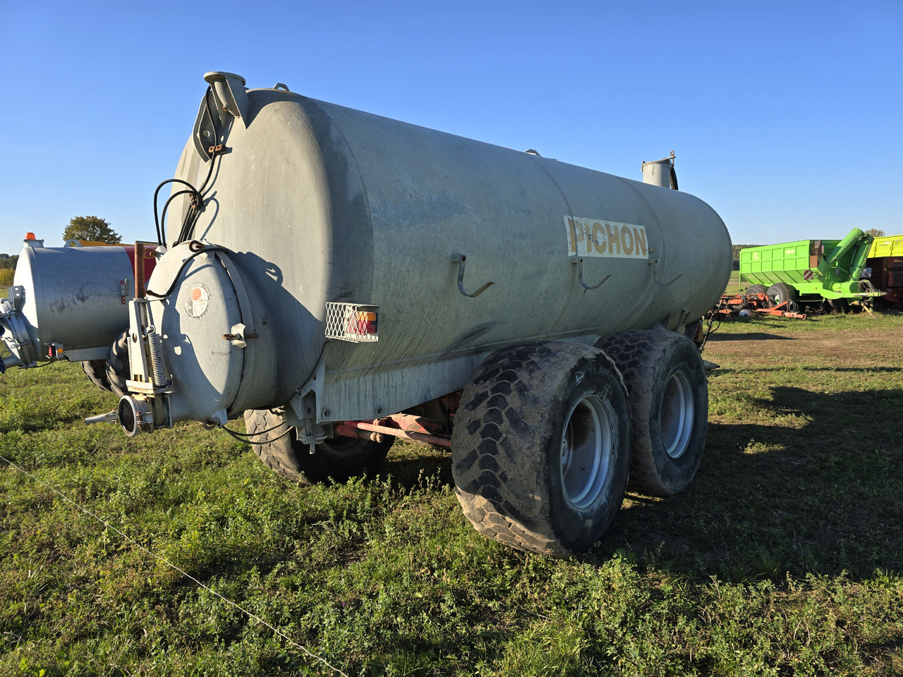 PICHON S.A. TL15 - Slurry tanker: picture 1 PICHON S.A. TL15 - Slurry tanker: picture 1