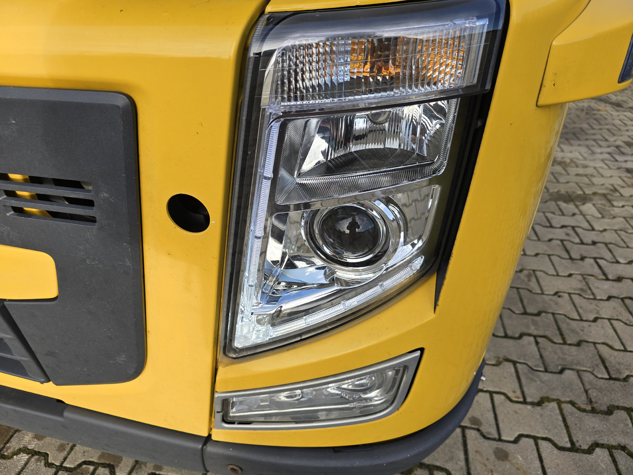 VOLVO FH 460 EEV - Tractor unit: picture 3 VOLVO FH 460 EEV - Tractor unit: picture 3