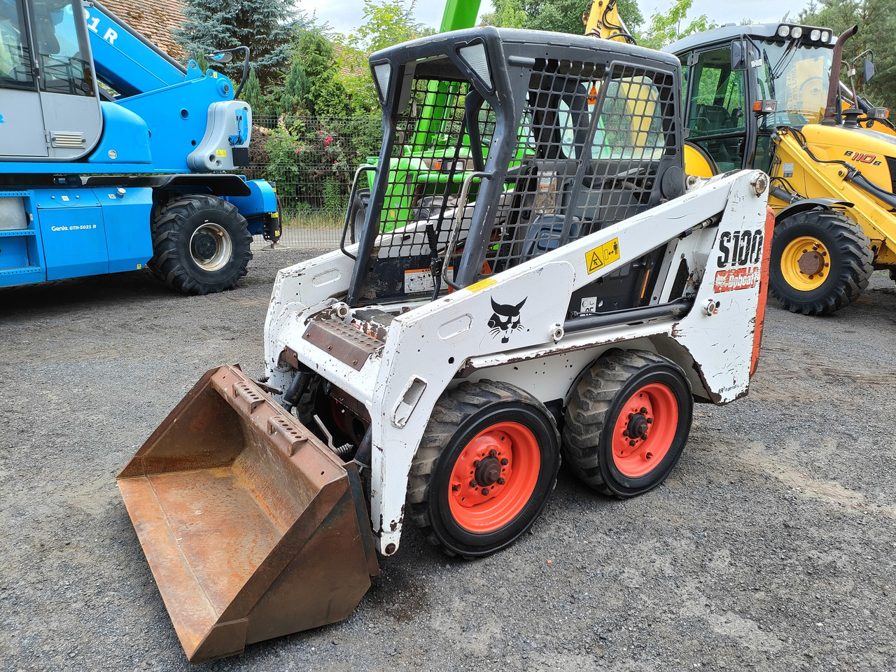 Bob cat s100 - Skid steer loader: picture 2 Bob cat s100 - Skid steer loader: picture 2