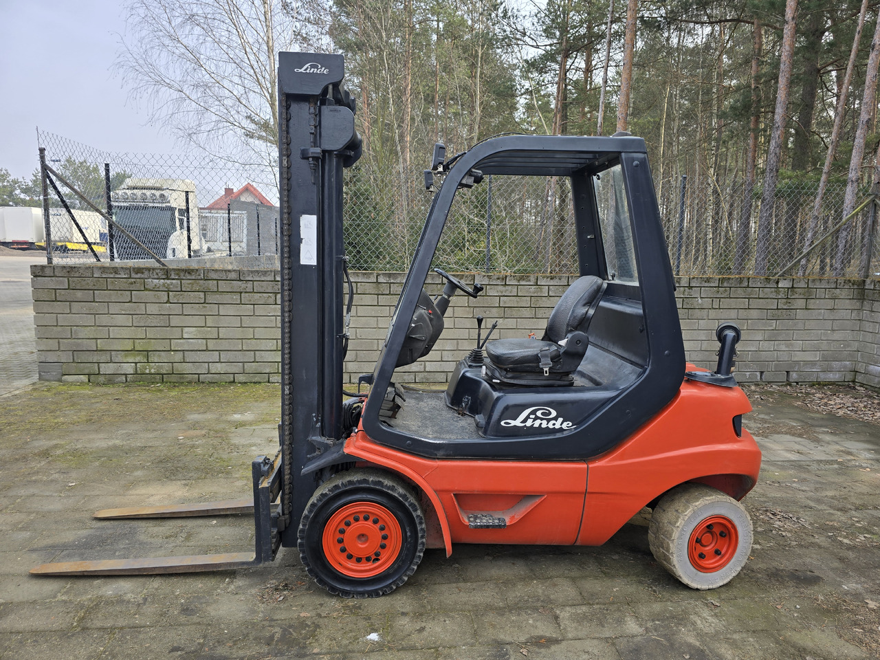 Linde H20D-03 - Diesel forklift: picture 3 Linde H20D-03 - Diesel forklift: picture 3