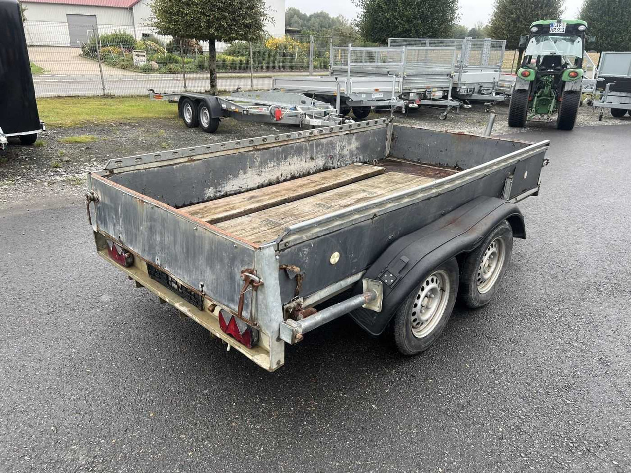 BOECKMANN HT 3015/27 Kastenanhänger gebremst - Car trailer: picture 3 BOECKMANN HT 3015/27 Kastenanhänger gebremst - Car trailer: picture 3