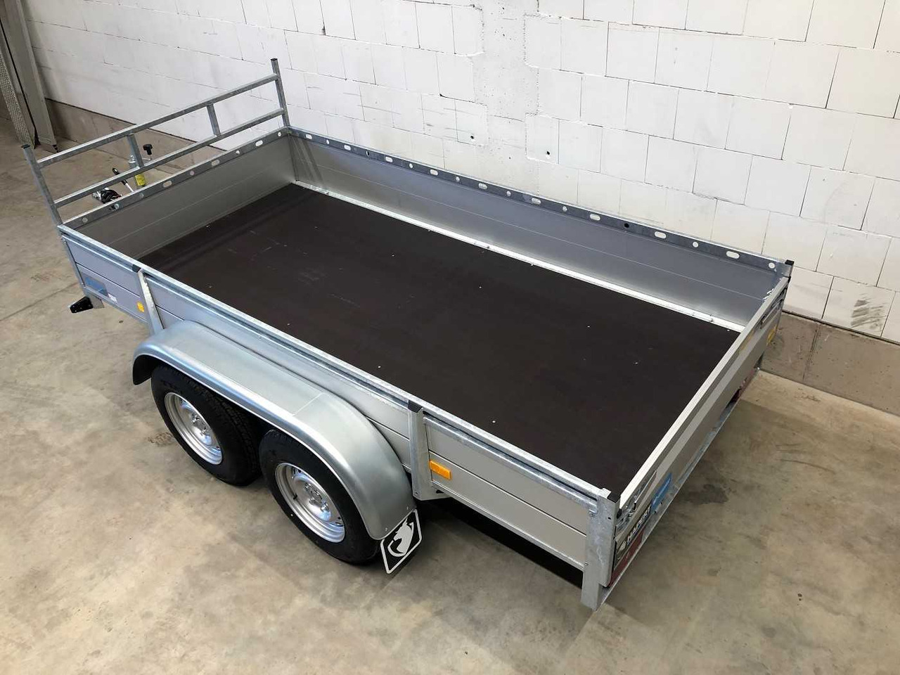 HAPERT Azure L-2 Kastenanhänger gebremst - Car trailer: picture 4 HAPERT Azure L-2 Kastenanhänger gebremst - Car trailer: picture 4