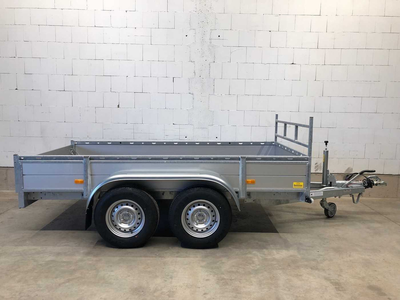 HAPERT Azure L-2 Kastenanhänger gebremst - Car trailer: picture 1 HAPERT Azure L-2 Kastenanhänger gebremst - Car trailer: picture 1