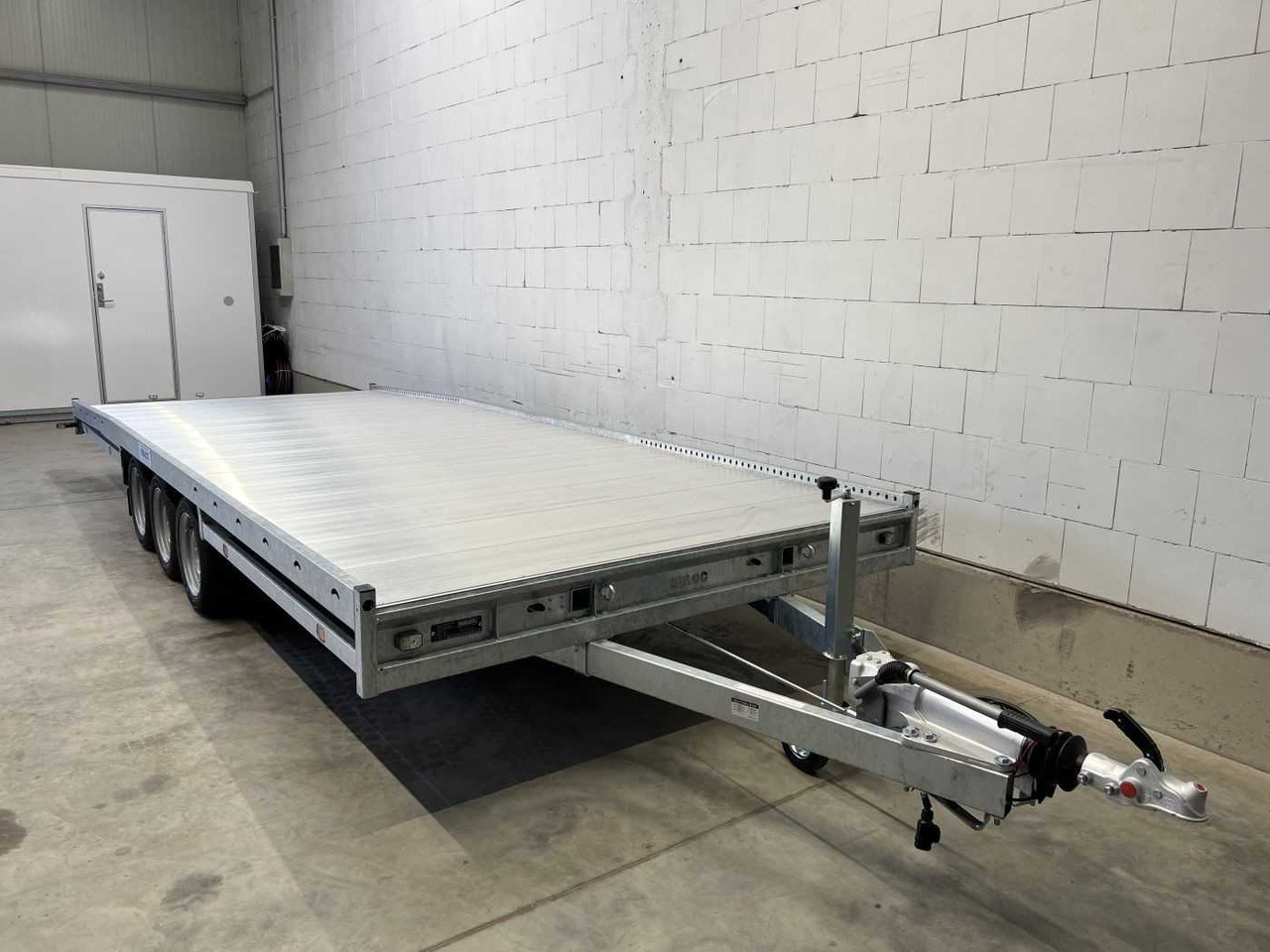 HULCO Carax-3 3500 Autotransporter - Autotransporter trailer: picture 5 HULCO Carax-3 3500 Autotransporter - Autotransporter trailer: picture 5