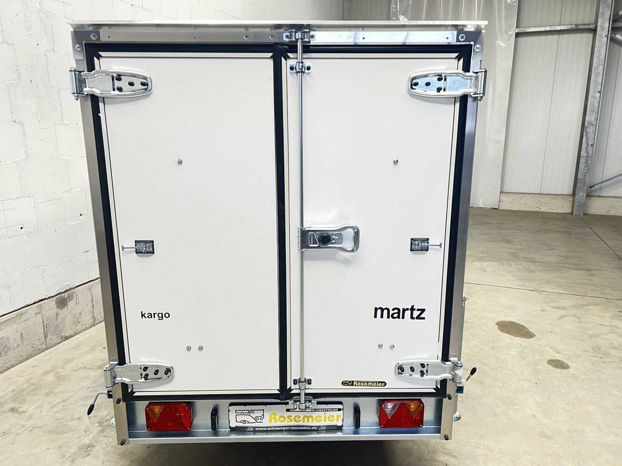 MARTZ Smart Kargo 235 0,75T Kofferanhänger - Motorcycle trailer: picture 3 MARTZ Smart Kargo 235 0,75T Kofferanhänger - Motorcycle trailer: picture 3