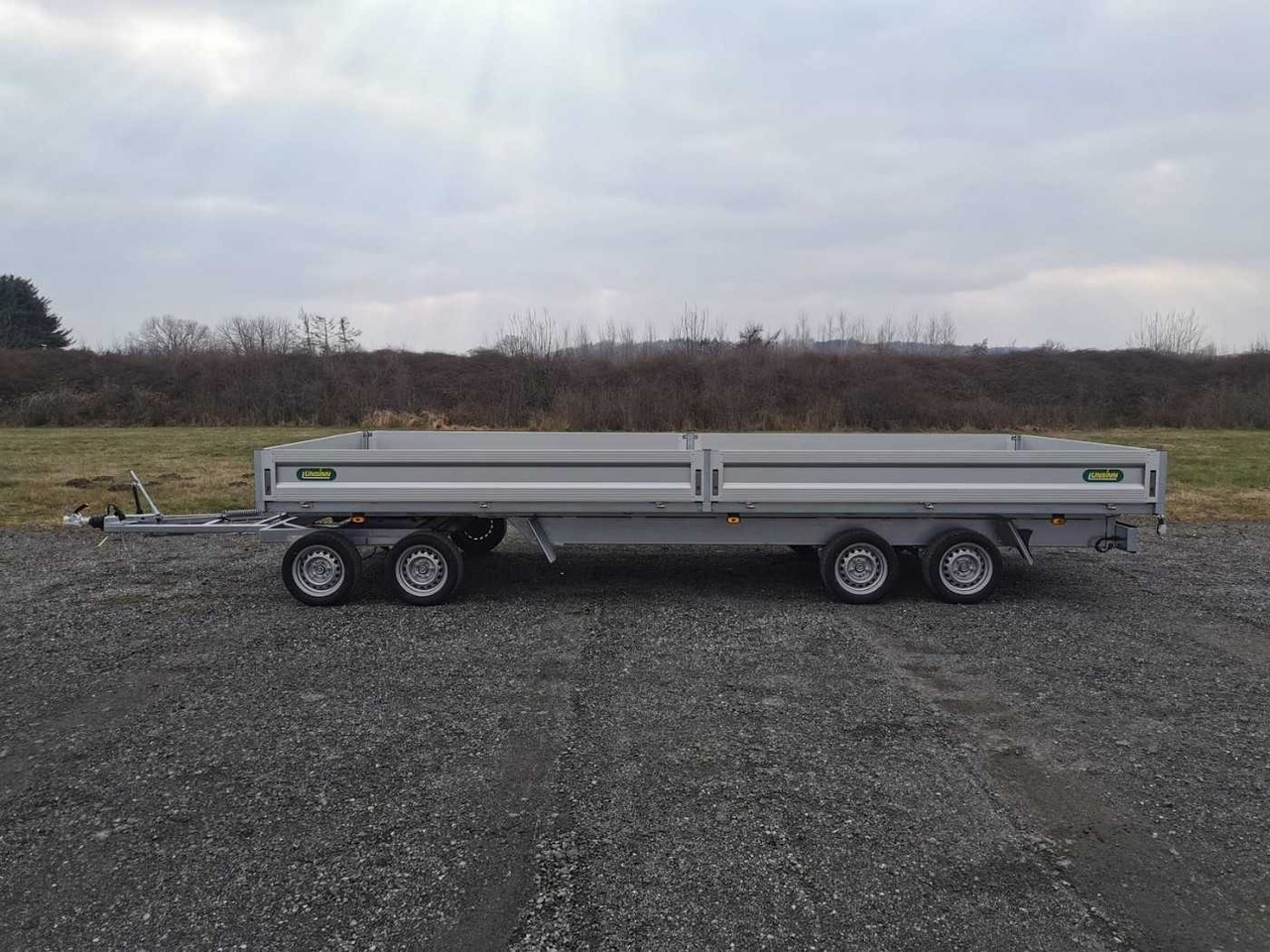 UNSINN UD-4 6024-35-13 Drehschemelanhänger - Dropside/ Flatbed trailer: picture 2 UNSINN UD-4 6024-35-13 Drehschemelanhänger - Dropside/ Flatbed trailer: picture 2
