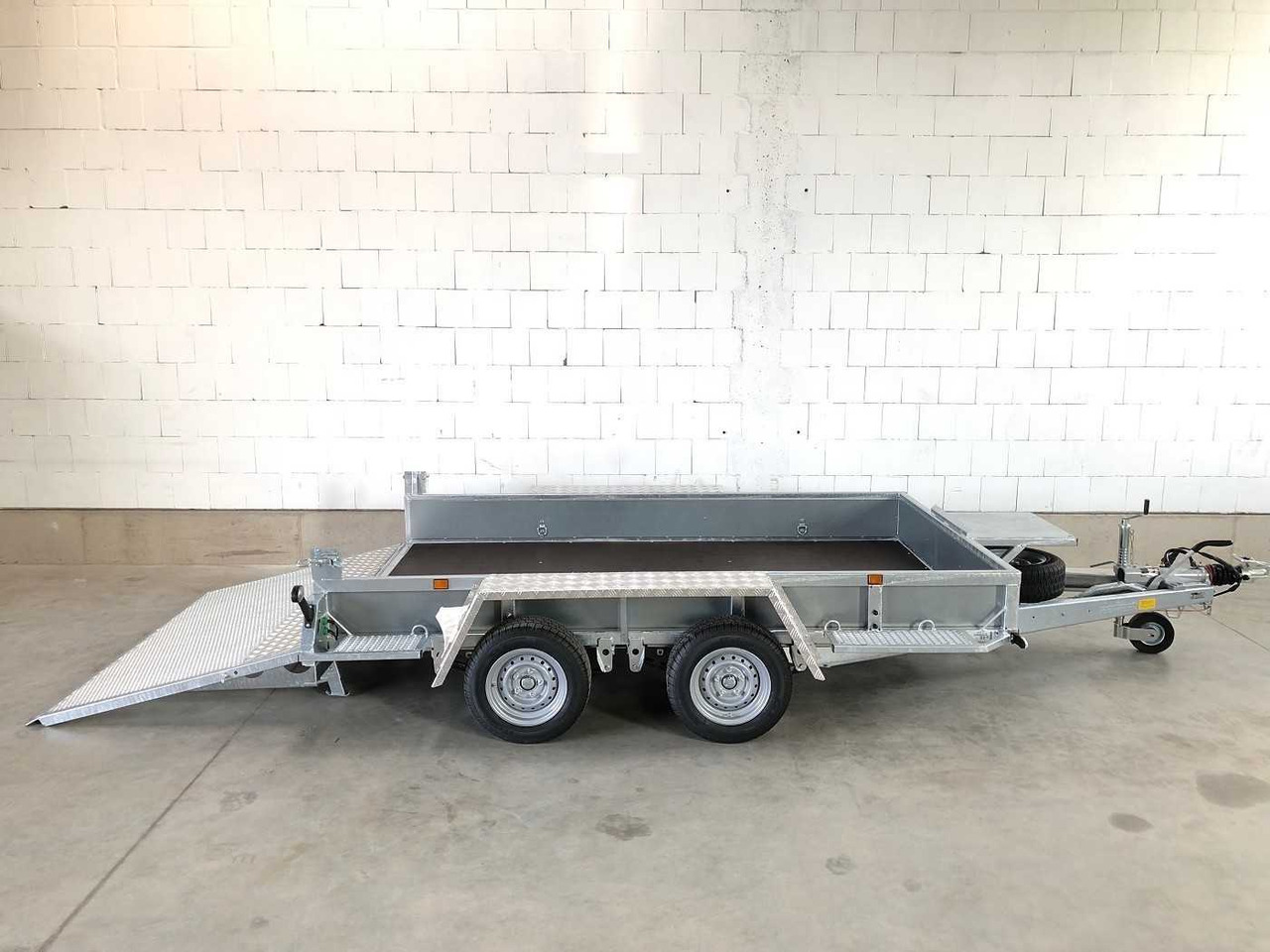 VARIANT 3518 M3 Maschinentransporter - Plant trailer: picture 1 VARIANT 3518 M3 Maschinentransporter - Plant trailer: picture 1