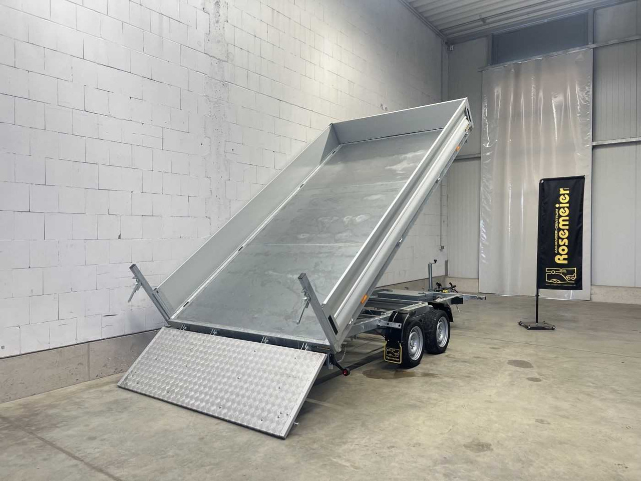 VEZEKO Juki 35.4 Multi Multidreiseitenkipper - Tipper trailer: picture 3 VEZEKO Juki 35.4 Multi Multidreiseitenkipper - Tipper trailer: picture 3