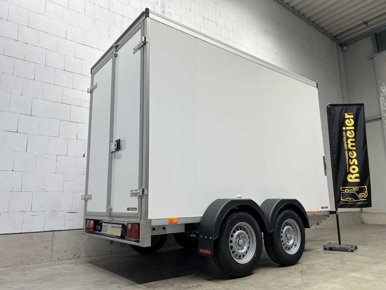 VEZEKO TK B 27.30 Kofferanhänger - Closed box trailer: picture 5 VEZEKO TK B 27.30 Kofferanhänger - Closed box trailer: picture 5