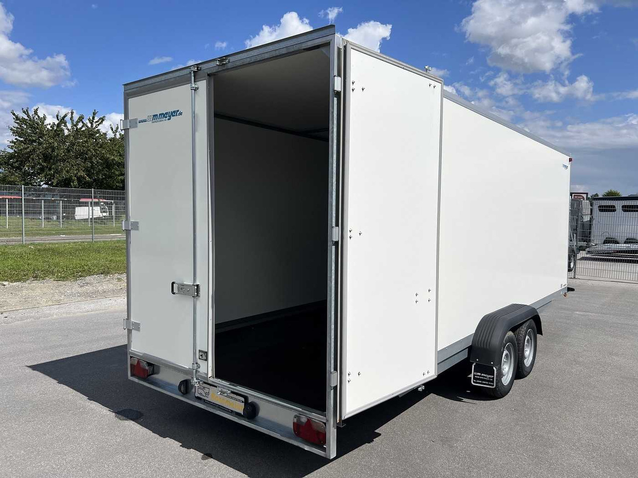 New Closed box trailer WM MEYER AZ 2760/200 S40 Kofferanhänger: picture 9 New Closed box trailer WM MEYER AZ 2760/200 S40 Kofferanhänger: picture 9