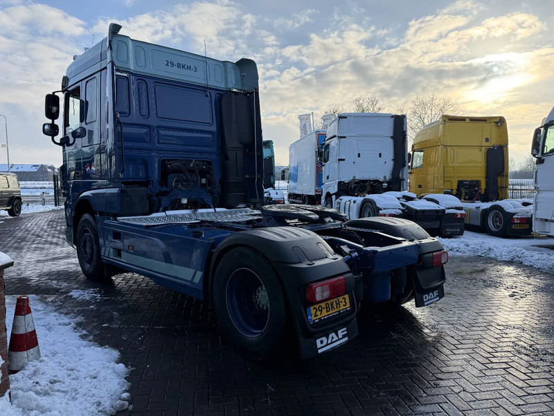 DAF XF 530 XF530 4X2 Spacecab / Retarder / full spoilers / smart tacho / NL-Truck - Tractor unit: picture 3 DAF XF 530 XF530 4X2 Spacecab / Retarder / full spoilers / smart tacho / NL-Truck - Tractor unit: picture 3