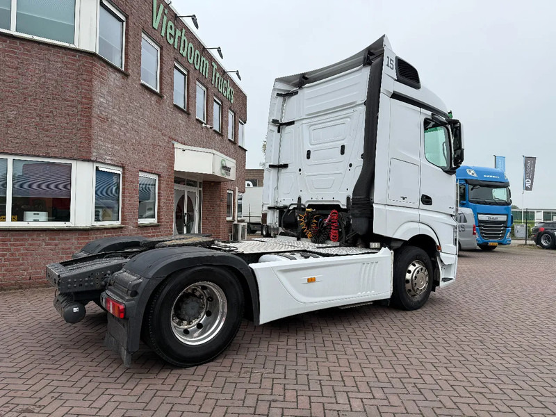 Mercedes-Benz Actros Actros 1842LS Streamspace/full spoiler/xenon/Holland Truck !!!!!! - Tractor unit: picture 4 Mercedes-Benz Actros Actros 1842LS Streamspace/full spoiler/xenon/Holland Truck !!!!!! - Tractor unit: picture 4