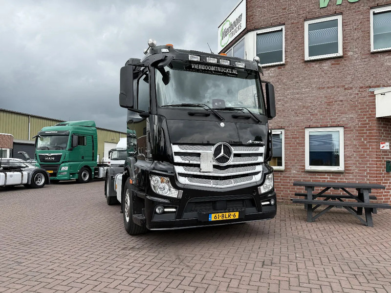 Mercedes-Benz Actros Actros 1943LS Hydrauliek / 478.040KM / Leer / Dealer onderhouden / Top staat - Tractor unit: picture 1 Mercedes-Benz Actros Actros 1943LS Hydrauliek / 478.040KM / Leer / Dealer onderhouden / Top staat - Tractor unit: picture 1