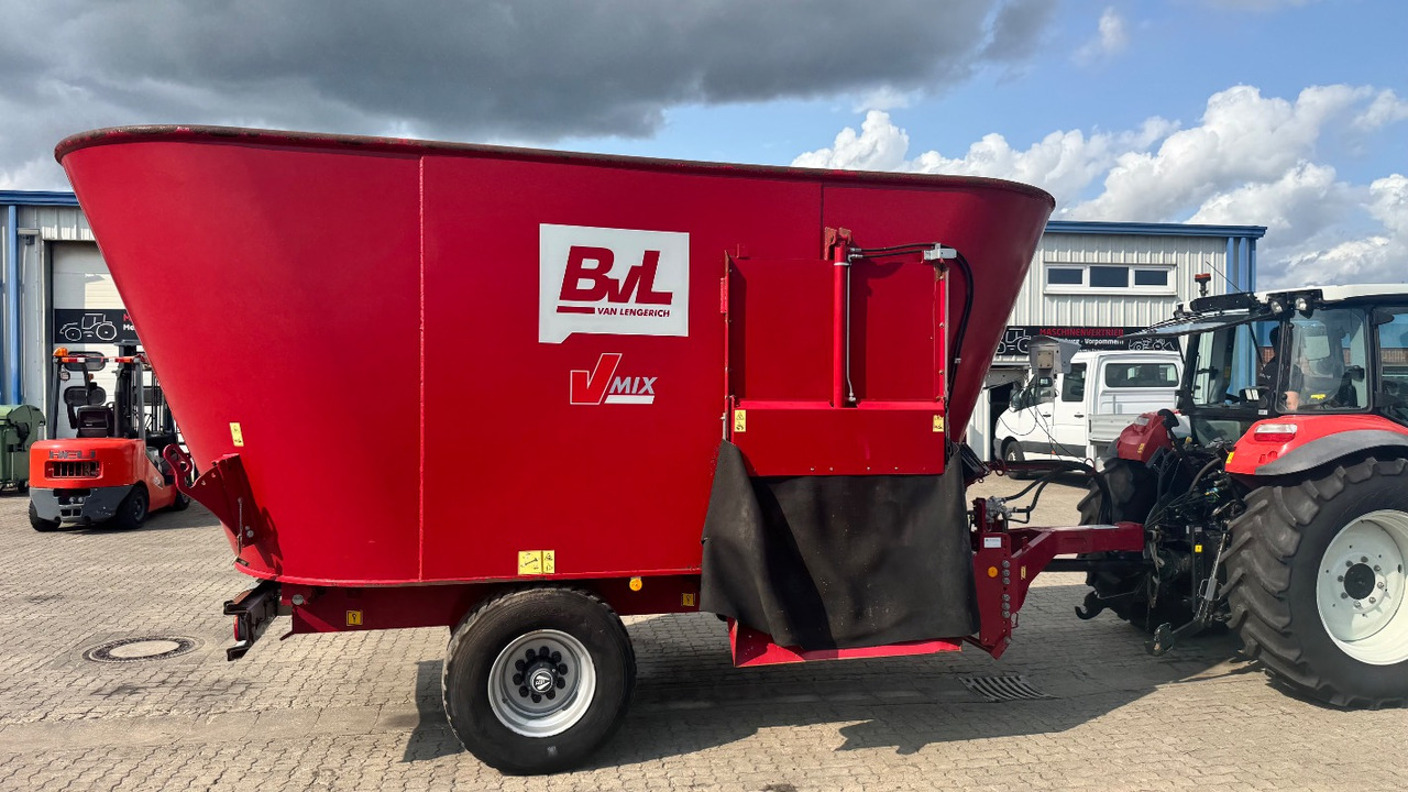 BVL V-Mix 17-2S # top Zustand # - Forage mixer wagon: picture 5 BVL V-Mix 17-2S # top Zustand # - Forage mixer wagon: picture 5