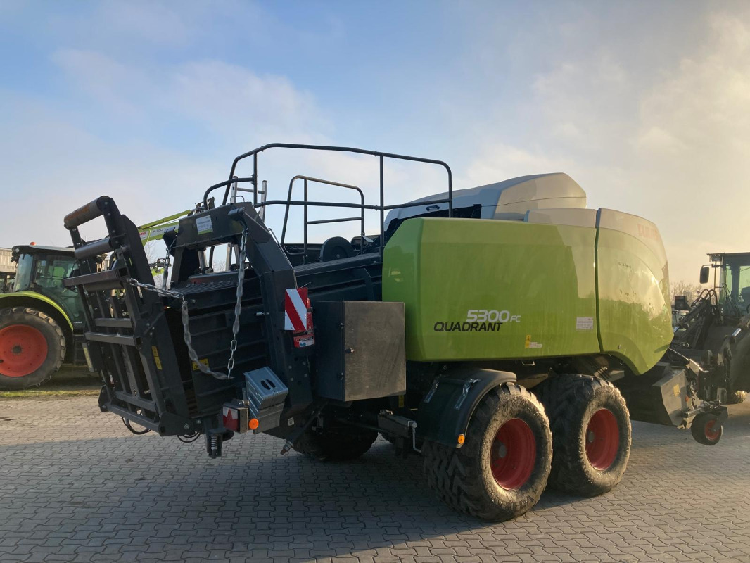 New Square baler CLAAS Quadrant 5300 FC: picture 6