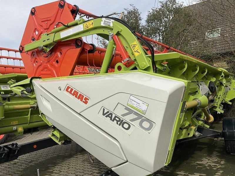 CLAAS Trion 750 - Combine harvester: picture 4 CLAAS Trion 750 - Combine harvester: picture 4