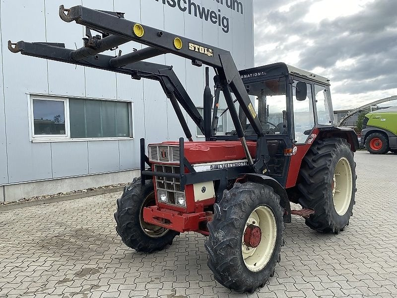 Case IH 844S - Farm tractor: picture 3 Case IH 844S - Farm tractor: picture 3