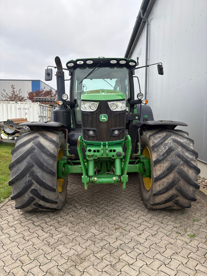 John Deere 6195R - Farm tractor: picture 3 John Deere 6195R - Farm tractor: picture 3