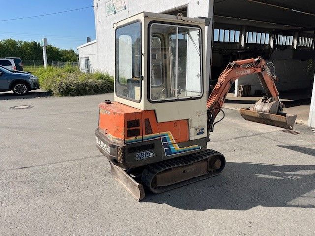 Mini excavator Takeuchi T B 15 A: picture 9