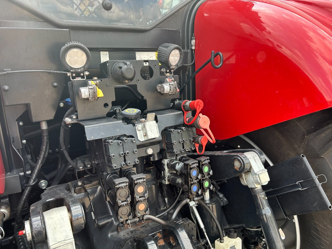 Case S00002147 - Farm tractor: picture 4 Case S00002147 - Farm tractor: picture 4