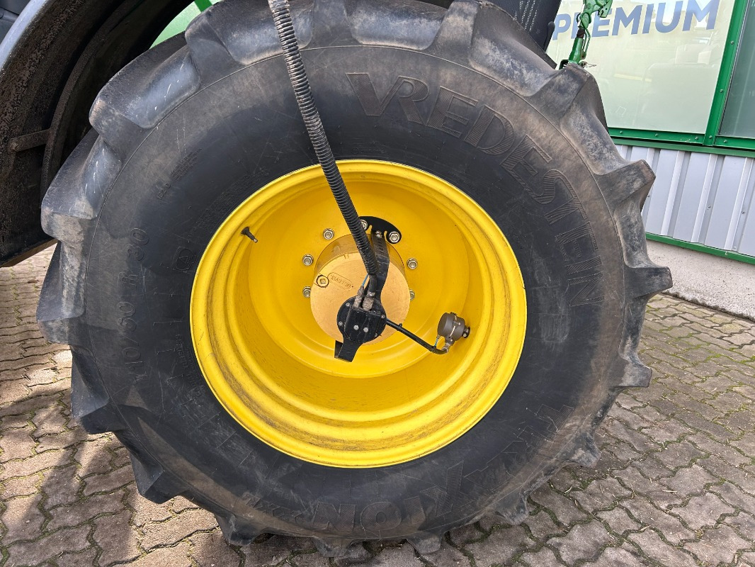 John Deere 6250R **MIETRÜCKLÄUFER** - Farm tractor: picture 5 John Deere 6250R **MIETRÜCKLÄUFER** - Farm tractor: picture 5