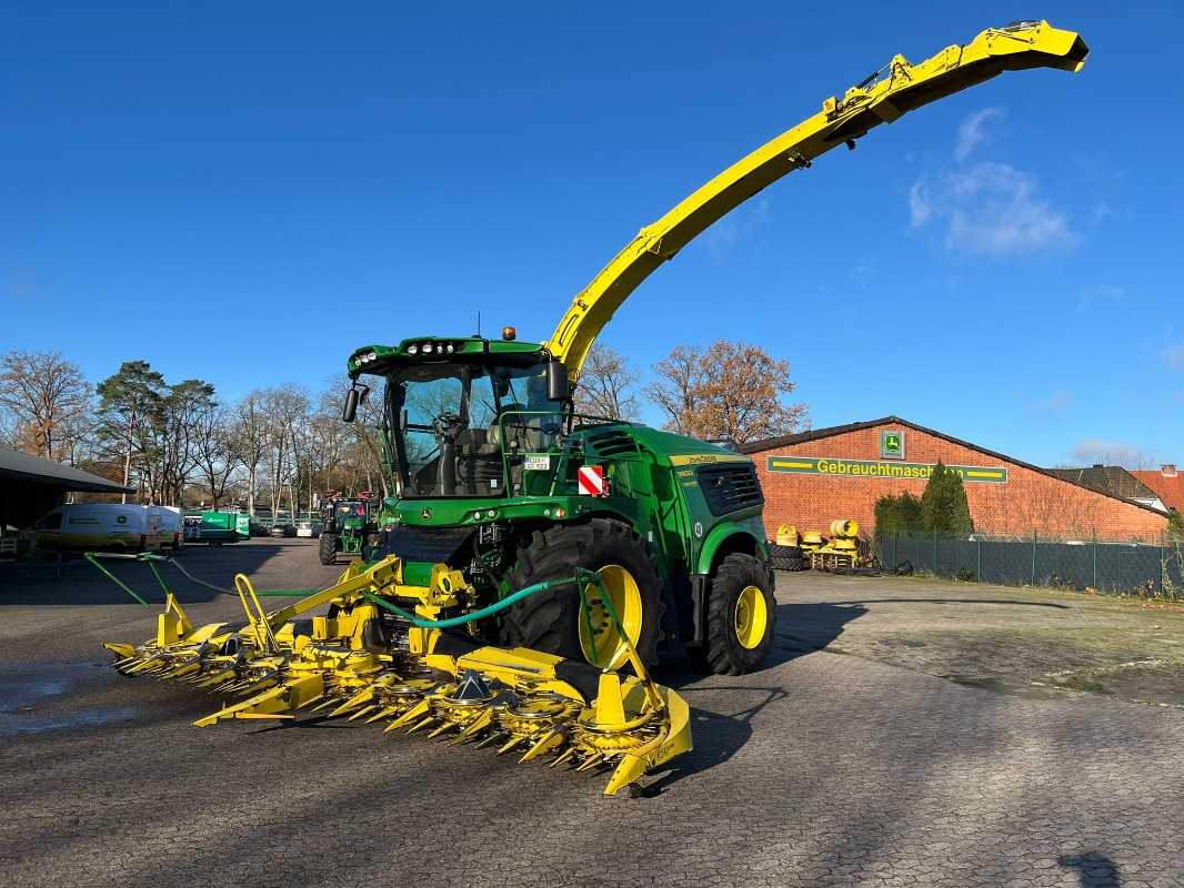 John Deere 9900 mit Kemper 375 - Harvester: picture 1 John Deere 9900 mit Kemper 375 - Harvester: picture 1