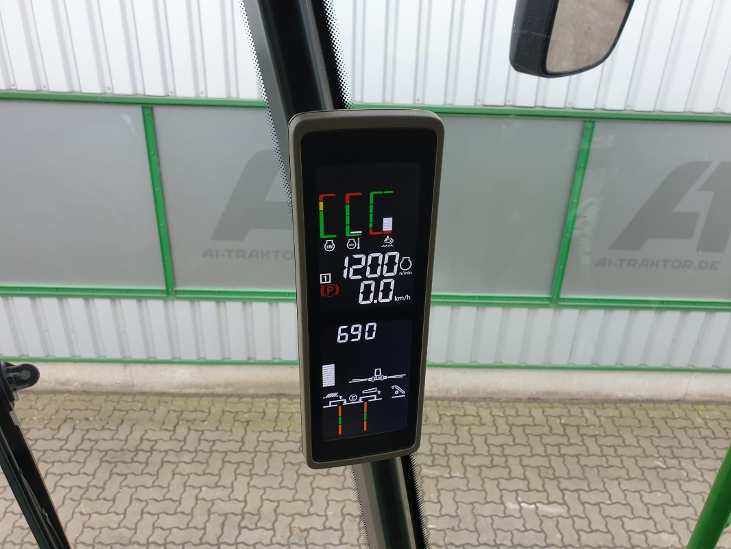 John Deere S770 - Combine harvester: picture 3 John Deere S770 - Combine harvester: picture 3