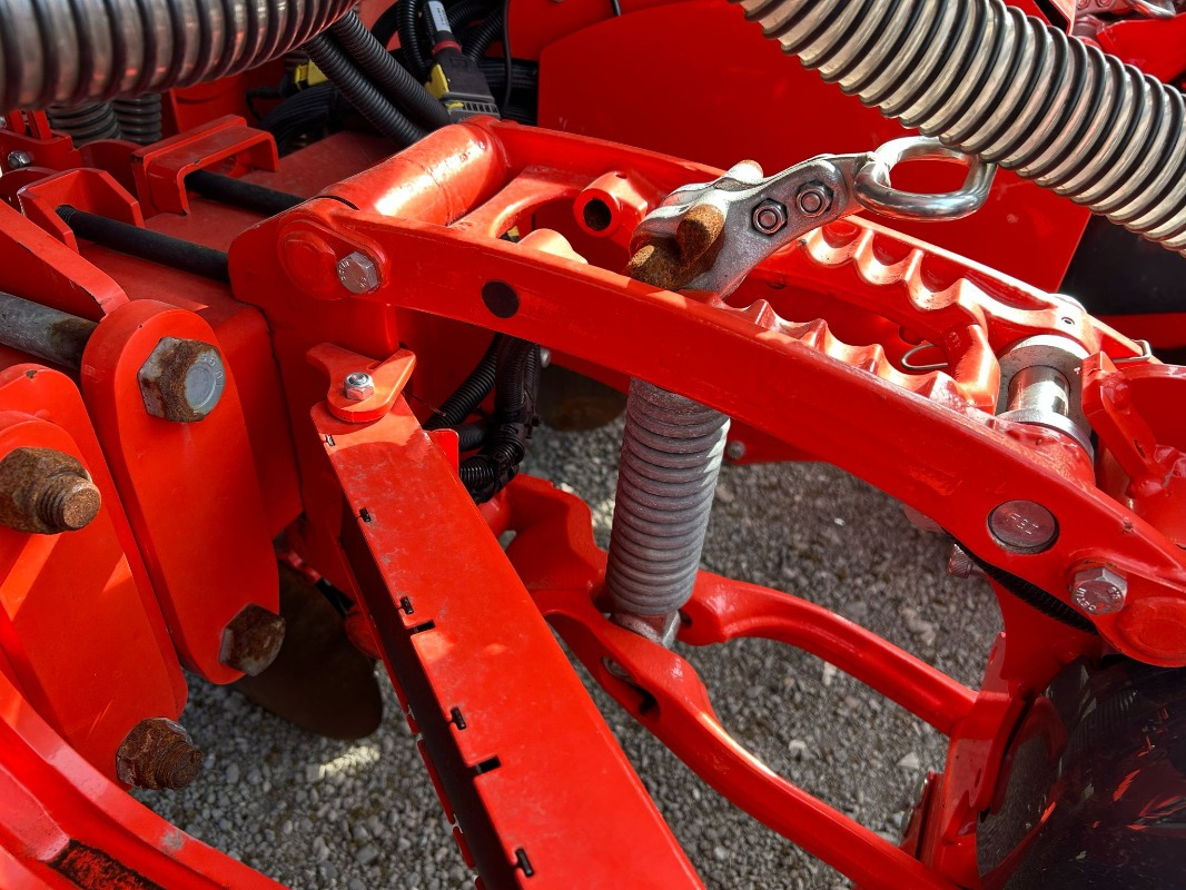 Sowing equipment Kuhn Maxima 3 RT E *DEMO*: picture 15