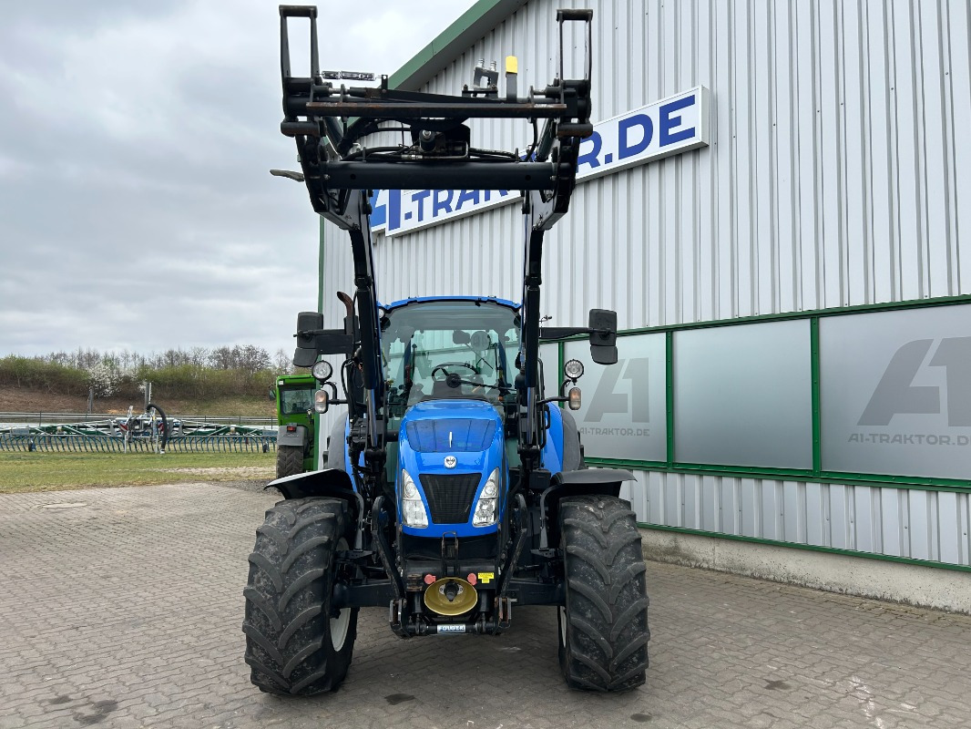 New Holland T5.105 - Farm tractor: picture 4 New Holland T5.105 - Farm tractor: picture 4