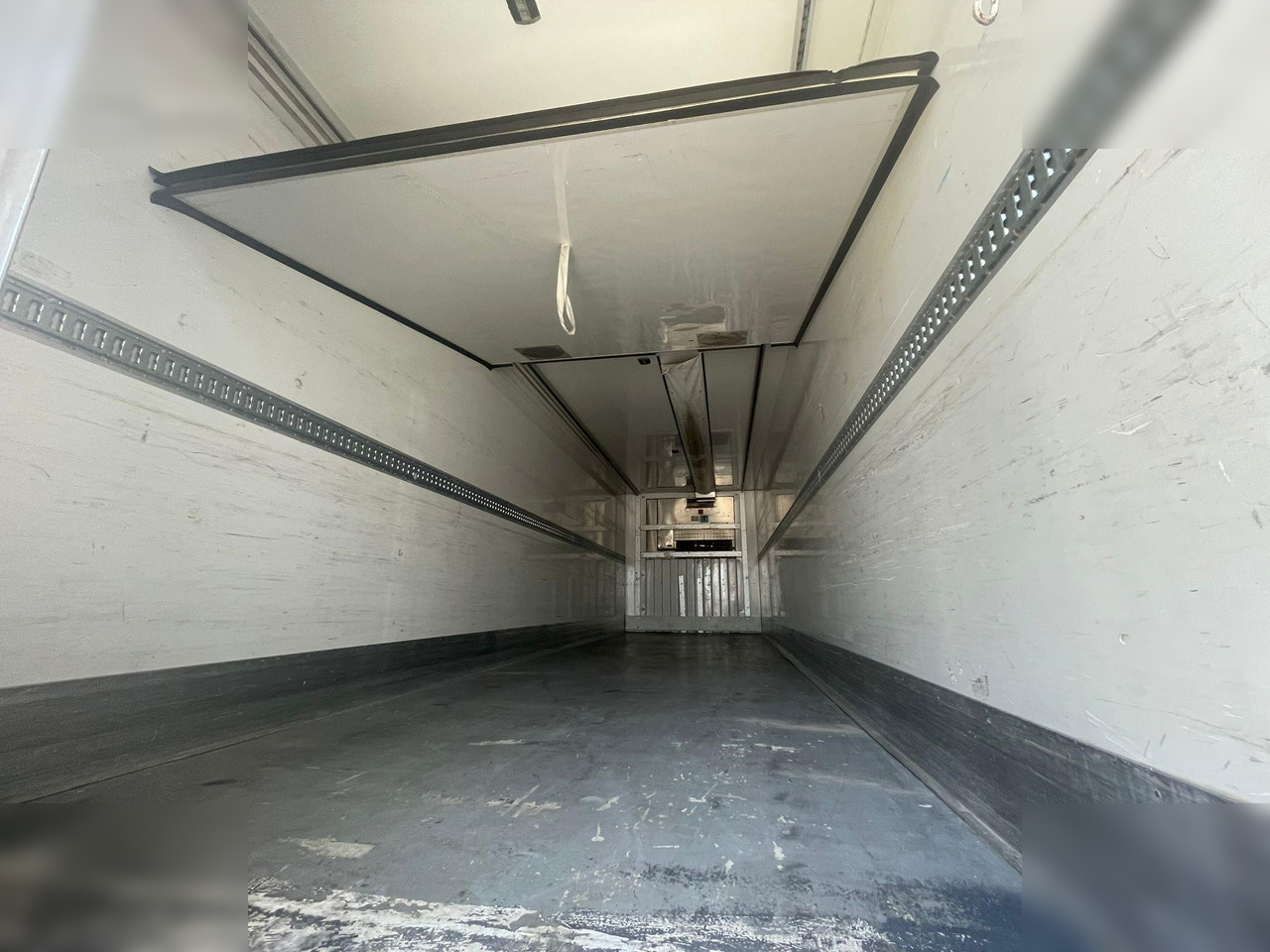 BARTOLETTI  - Refrigerator semi-trailer: picture 2 BARTOLETTI  - Refrigerator semi-trailer: picture 2