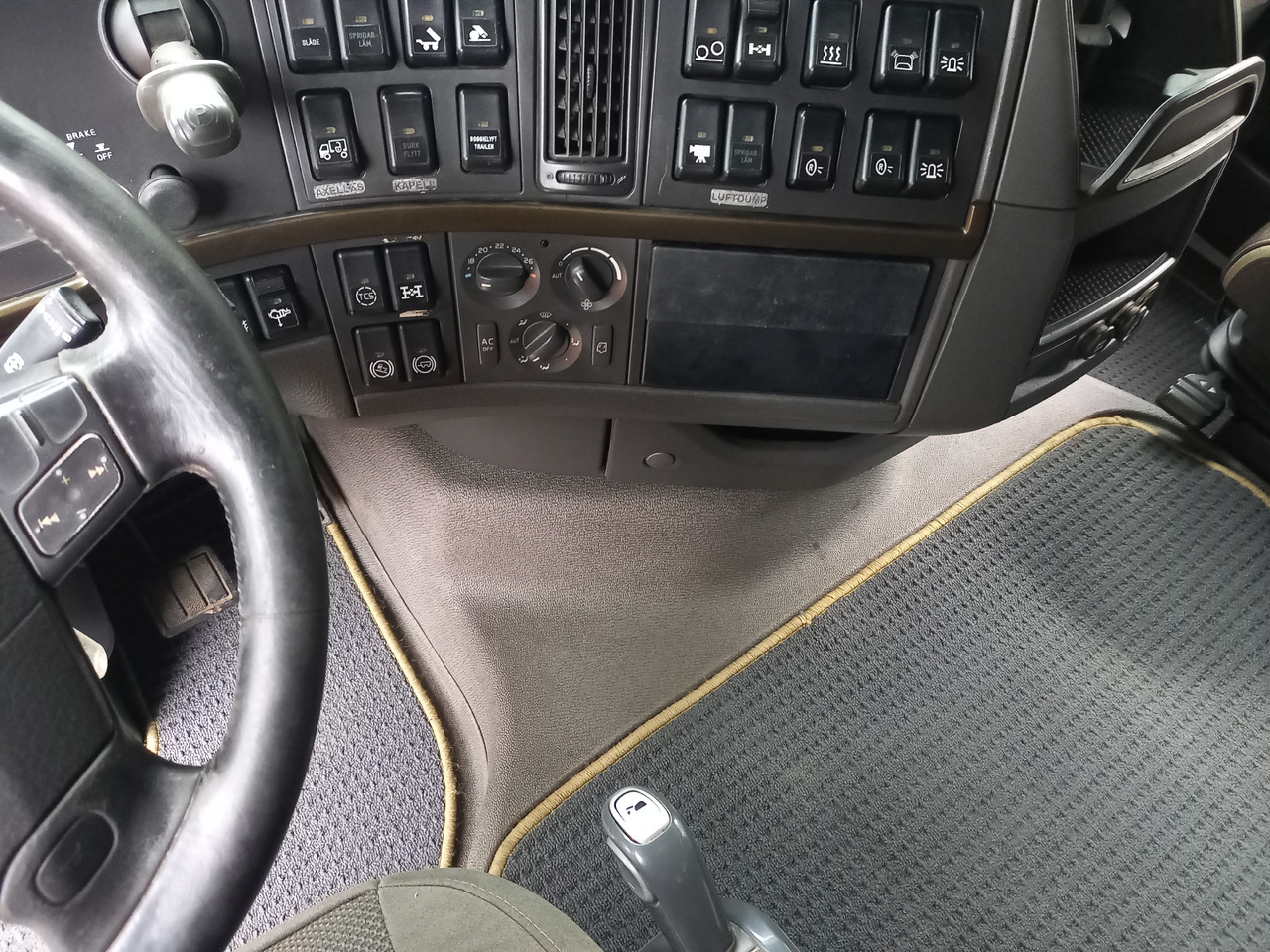 Tractor unit VOLVO FH 16, 6x4, 700, HÜDRAULIKA: picture 36