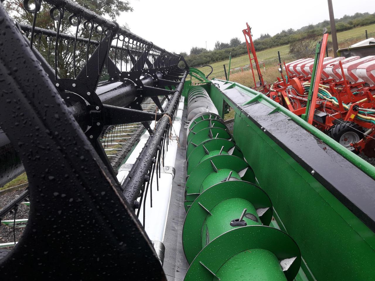 John Deere 635 Premium Flow - Forage harvester attachment: picture 2 John Deere 635 Premium Flow - Forage harvester attachment: picture 2