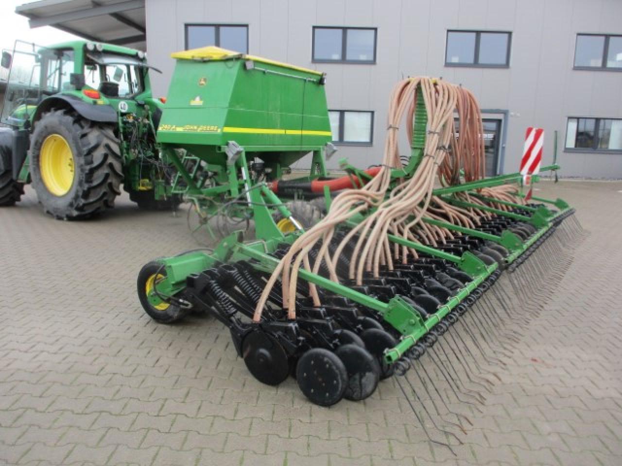 Seed drill John Deere 740 A Isobus: picture 10
