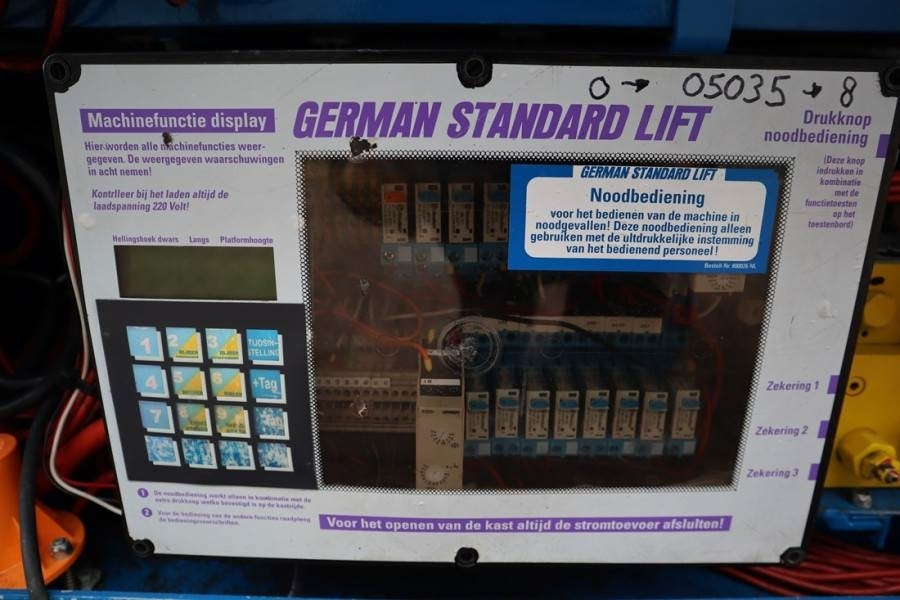 GSL S131 E16 Electric, 15.1m Working Height, 350kg - Scissor lift: picture 3 GSL S131 E16 Electric, 15.1m Working Height, 350kg - Scissor lift: picture 3