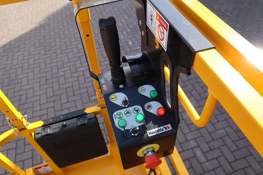 Haulotte Compact 10N Valid Iinspection, *Guarantee! 10m Wor  - Scissor lift: picture 3 Haulotte Compact 10N Valid Iinspection, *Guarantee! 10m Wor  - Scissor lift: picture 3