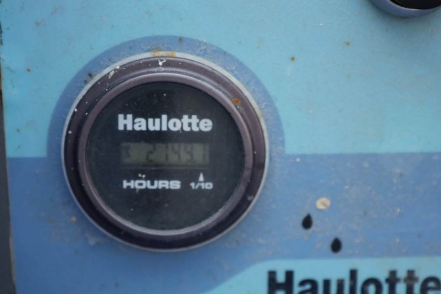 Haulotte H15SXL Diesel, 4x4 Drive, 15m Working Height, 500k - Scissor lift: picture 5 Haulotte H15SXL Diesel, 4x4 Drive, 15m Working Height, 500k - Scissor lift: picture 5